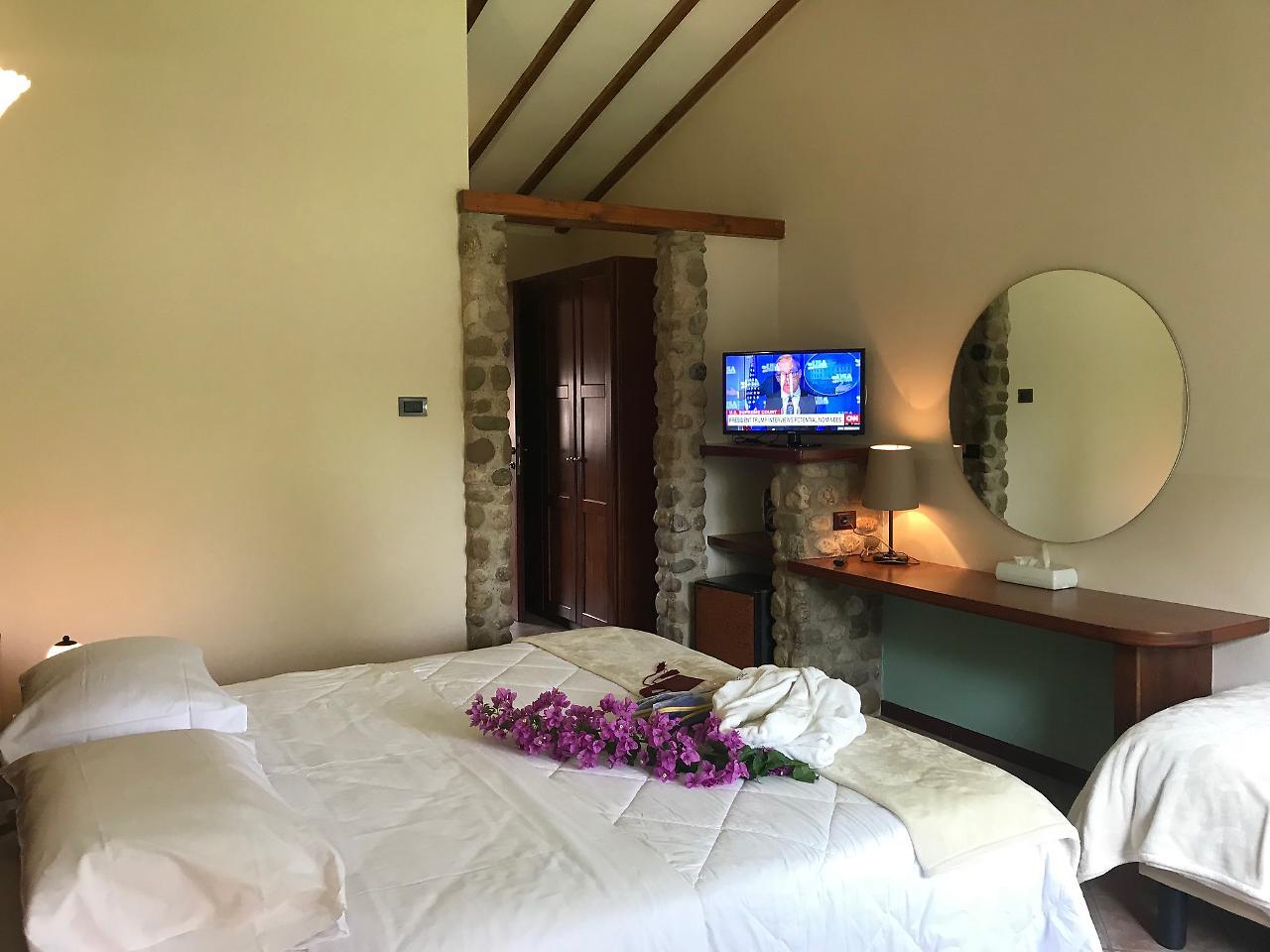 West Garda Hotel بادينغي سول غاردا المظهر الخارجي الصورة