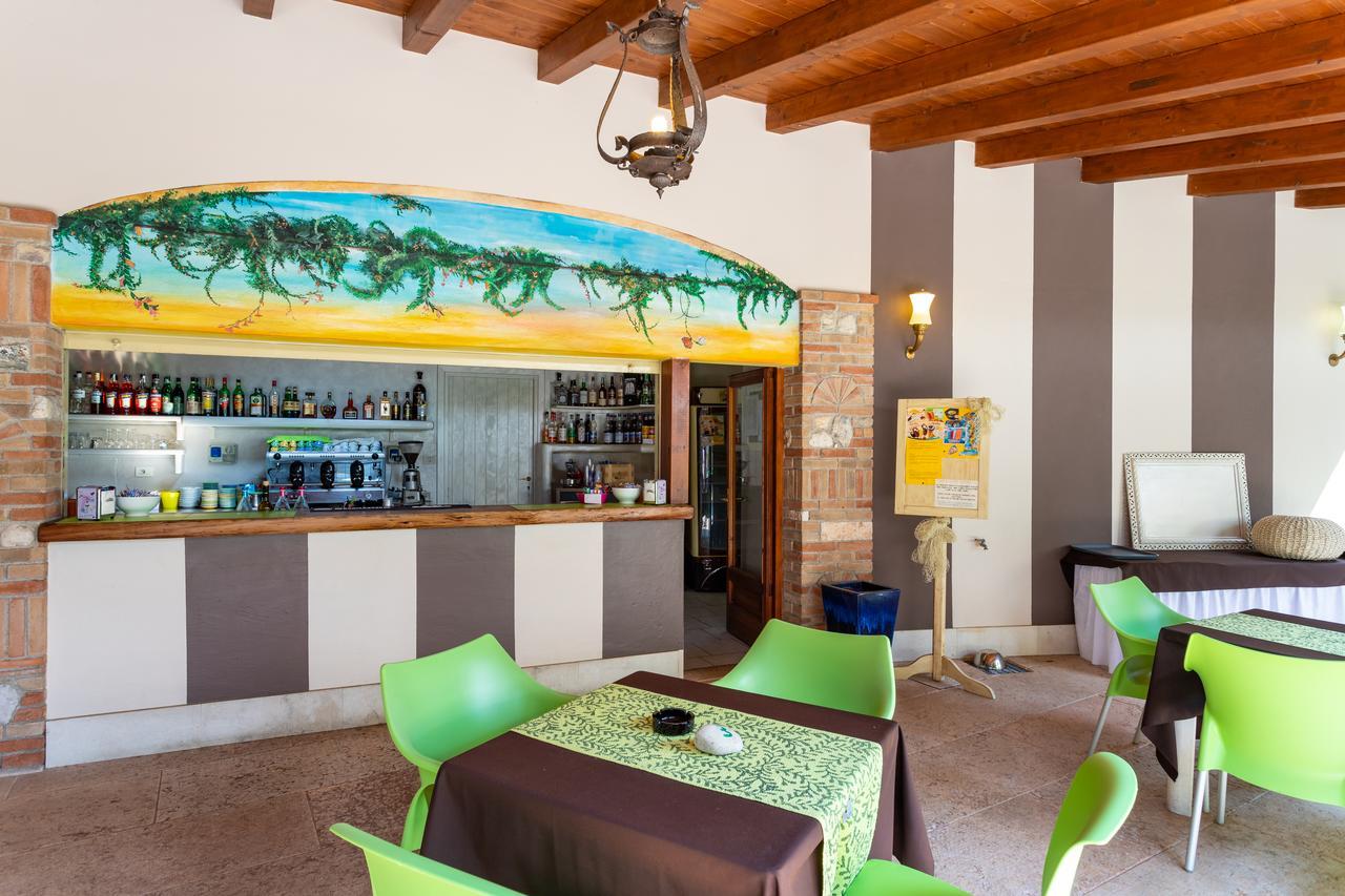 West Garda Hotel بادينغي سول غاردا المظهر الخارجي الصورة